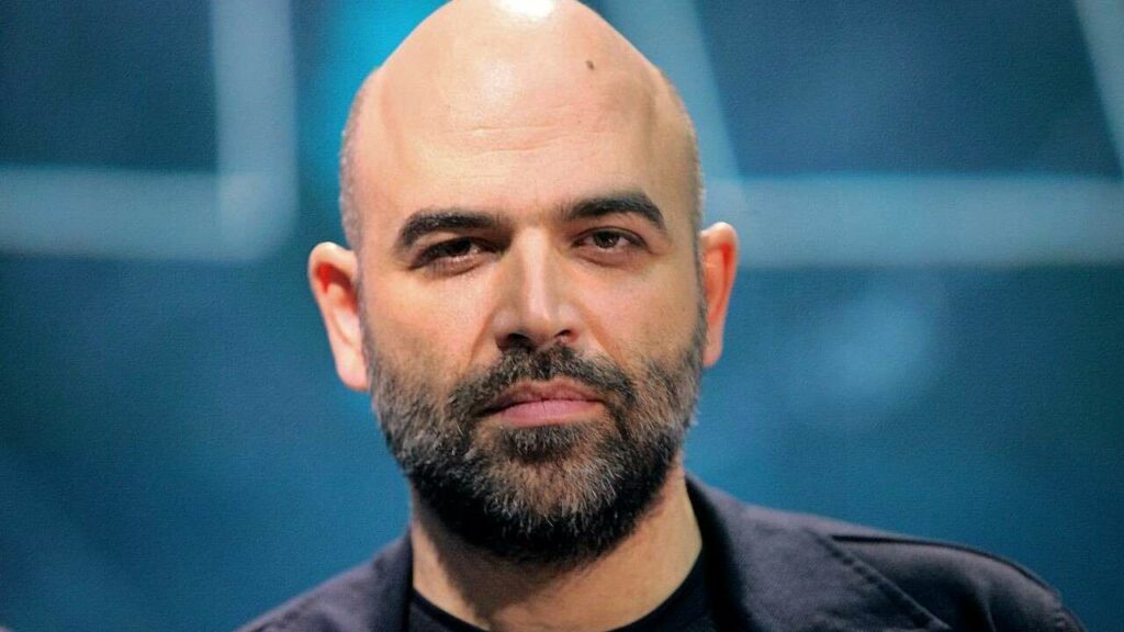 Roberto Saviano racconta la camorra a Le Iene: cosa ha detto sulla scorta