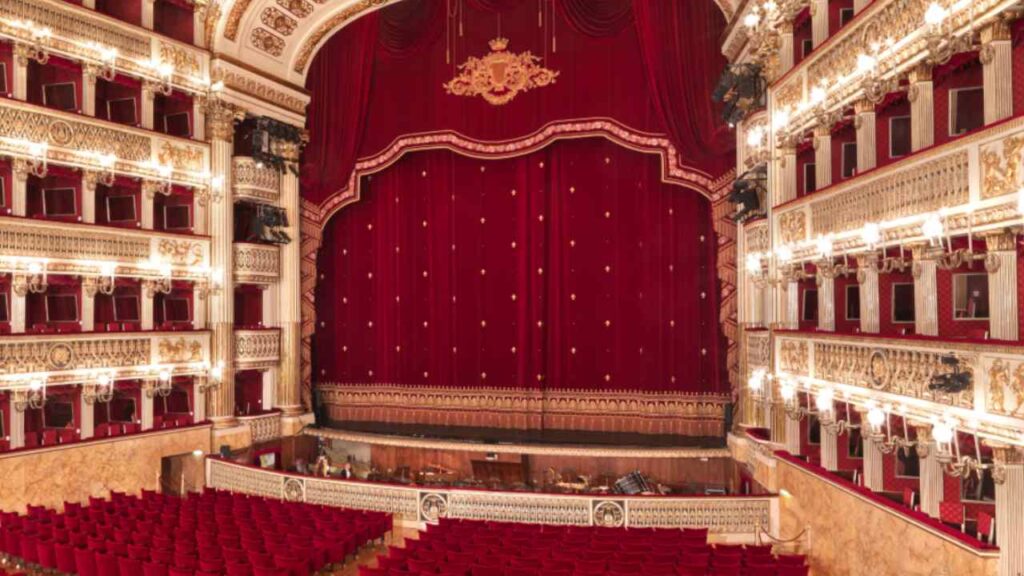 Teatro San Carlo di Napoli, assunzioni 2024: i requisiti richiesti