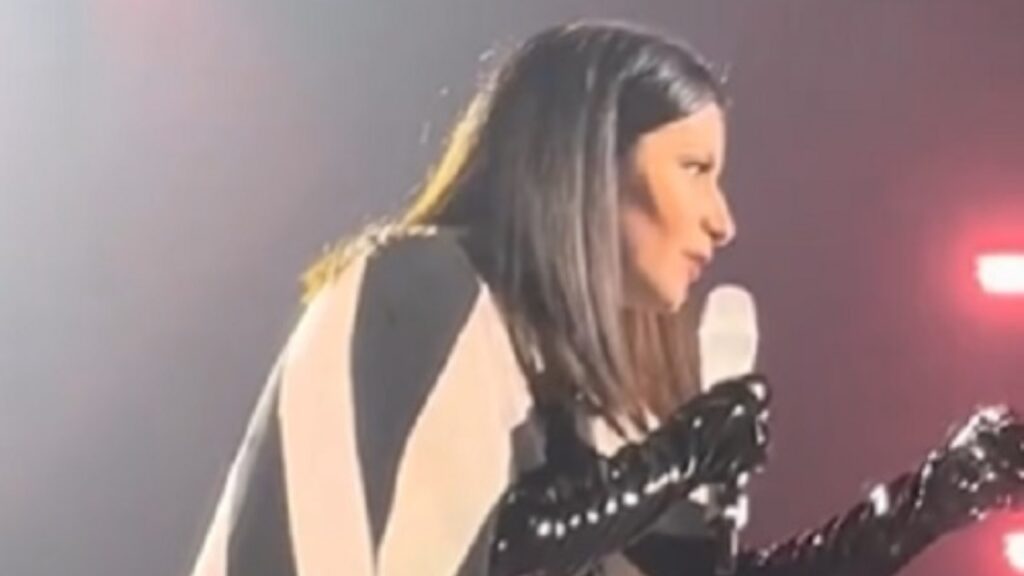 "Uallera alla pizzaiola": perché Laura Pausini ha pronunciato questo detto napoletano