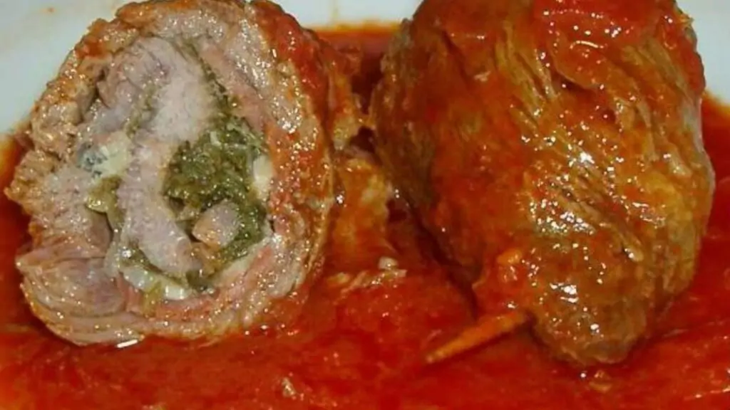 'E Braciole 'e Carnevale: storia e ricetta di un piatto storico di Napoli