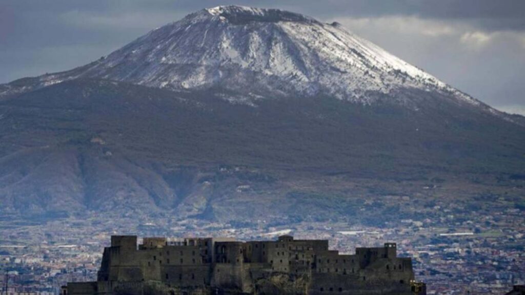 Napoli nella morsa del gelo: arriva il freddo dalla Russia. Le date