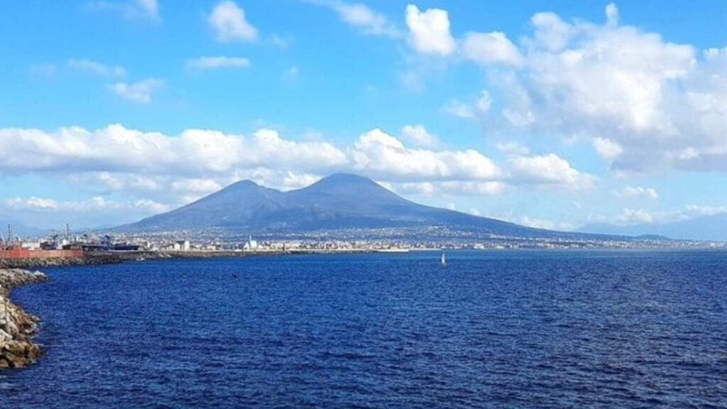 Qualità delle acque, buone notizie per Napoli e provincia: i dati Arpac