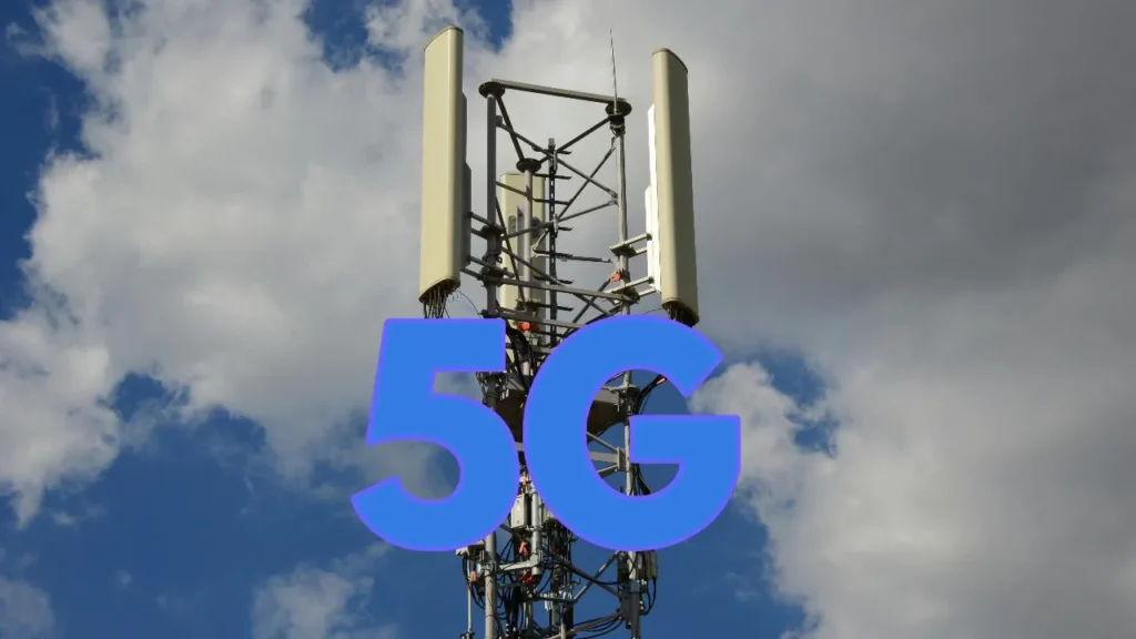 Antenne 5G a Napoli, controlli sulle radiazioni: i quartieri coinvolti