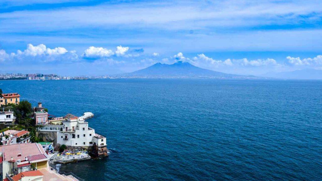 Parthenope, dove si trova la villa sul mare che compare nel film di Sorrentino